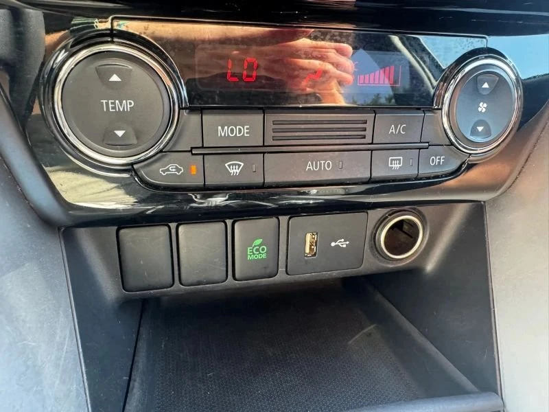 2020 Mitsubishi Eclipse Cross - Image 9 of 20