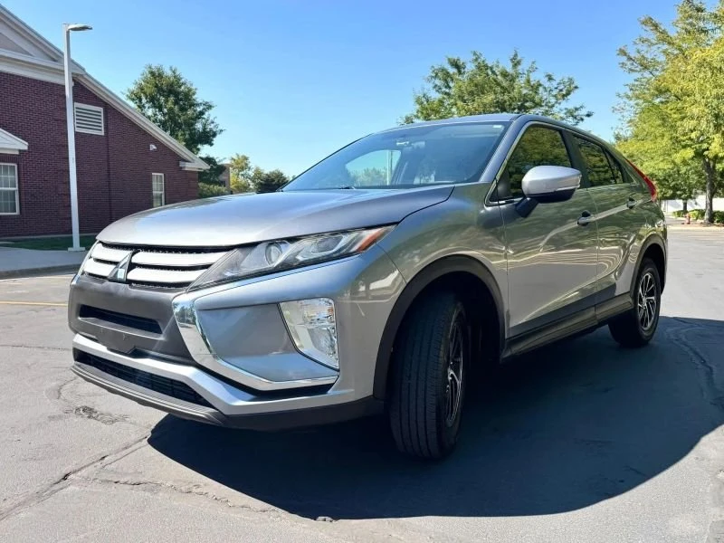 2020 Mitsubishi Eclipse Cross - Image 2 of 20