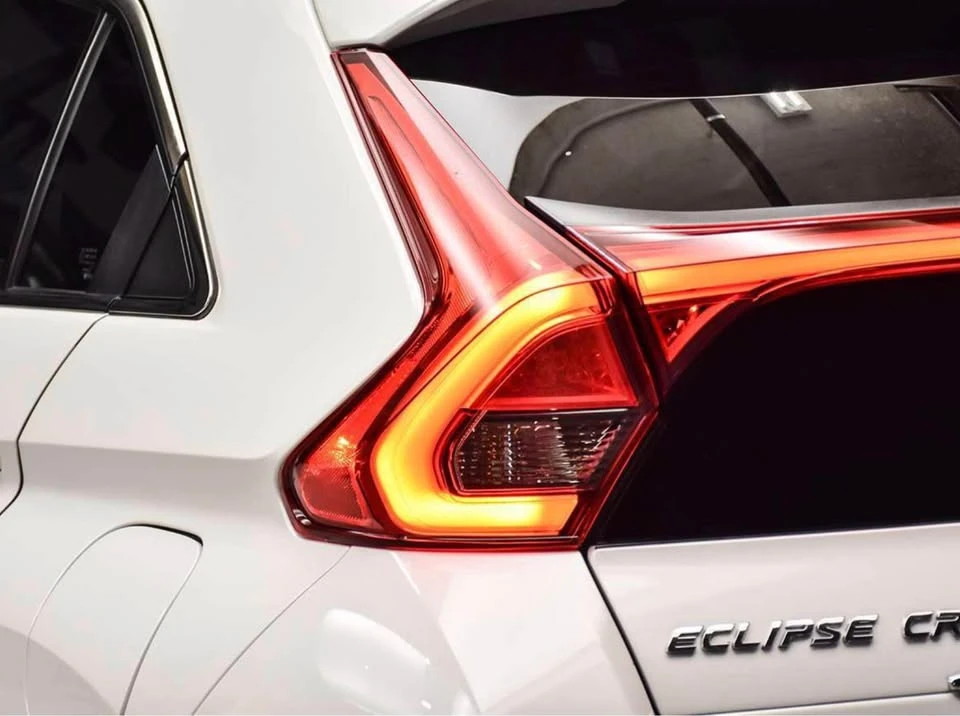 2020 Mitsubishi Eclipse Cross - Image 5 of 18
