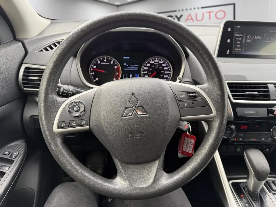 2020 Mitsubishi Eclipse Cross - Image 11 of 19