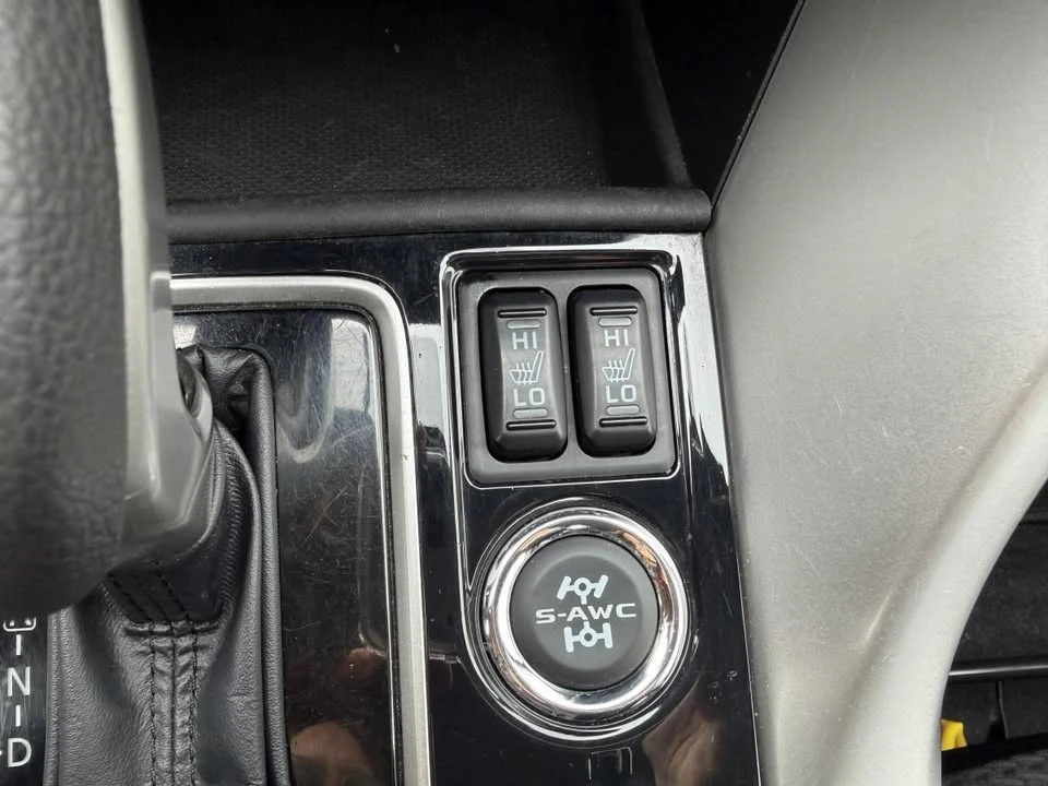2020 Mitsubishi Eclipse Cross - Image 19 of 19