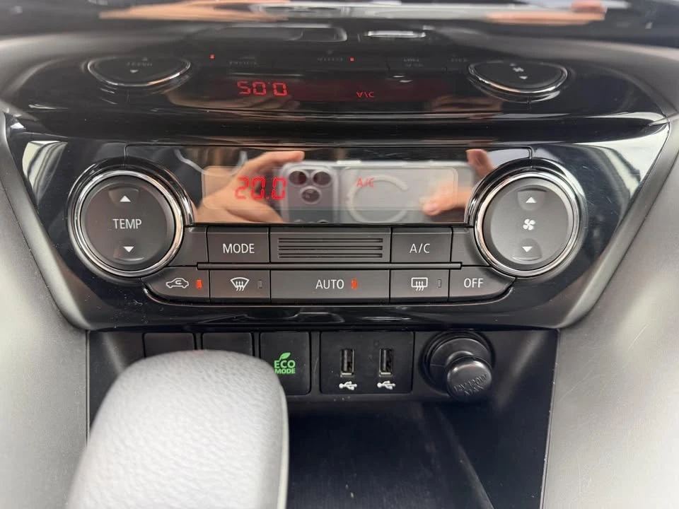 2020 Mitsubishi Eclipse Cross - Image 18 of 19