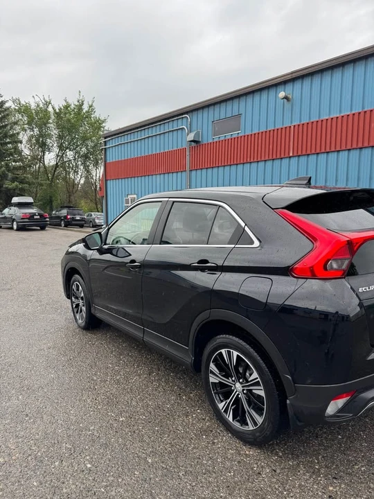 2020 Mitsubishi Eclipse Cross - Image 3 of 9