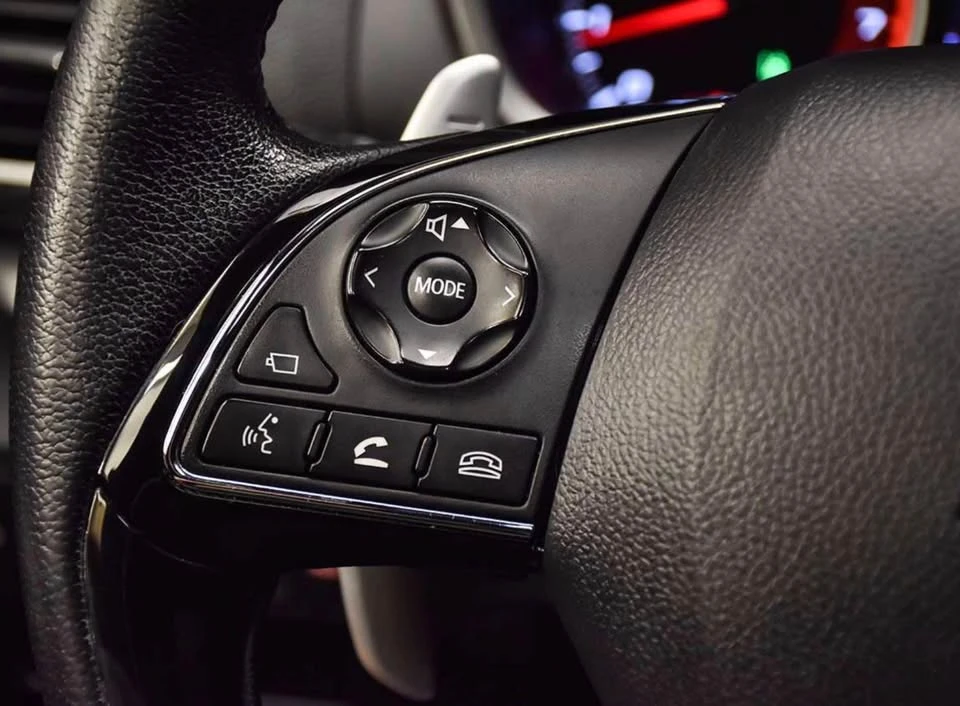 2020 Mitsubishi Eclipse Cross - Image 14 of 18