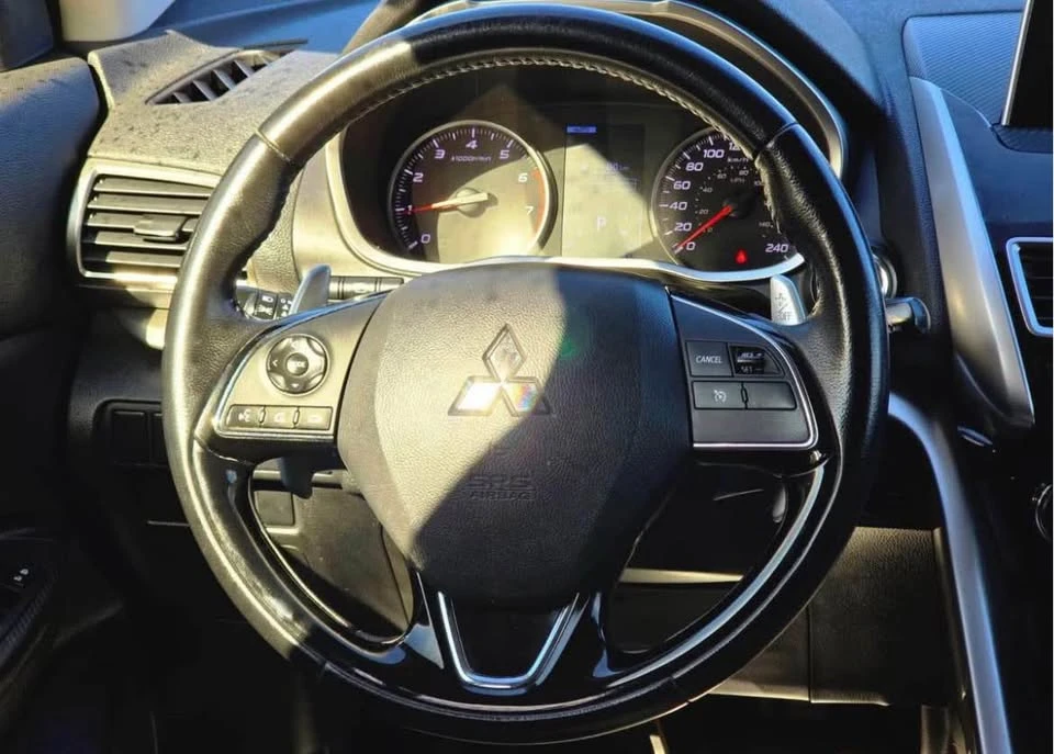 2020 Mitsubishi Eclipse Cross - Image 16 of 18