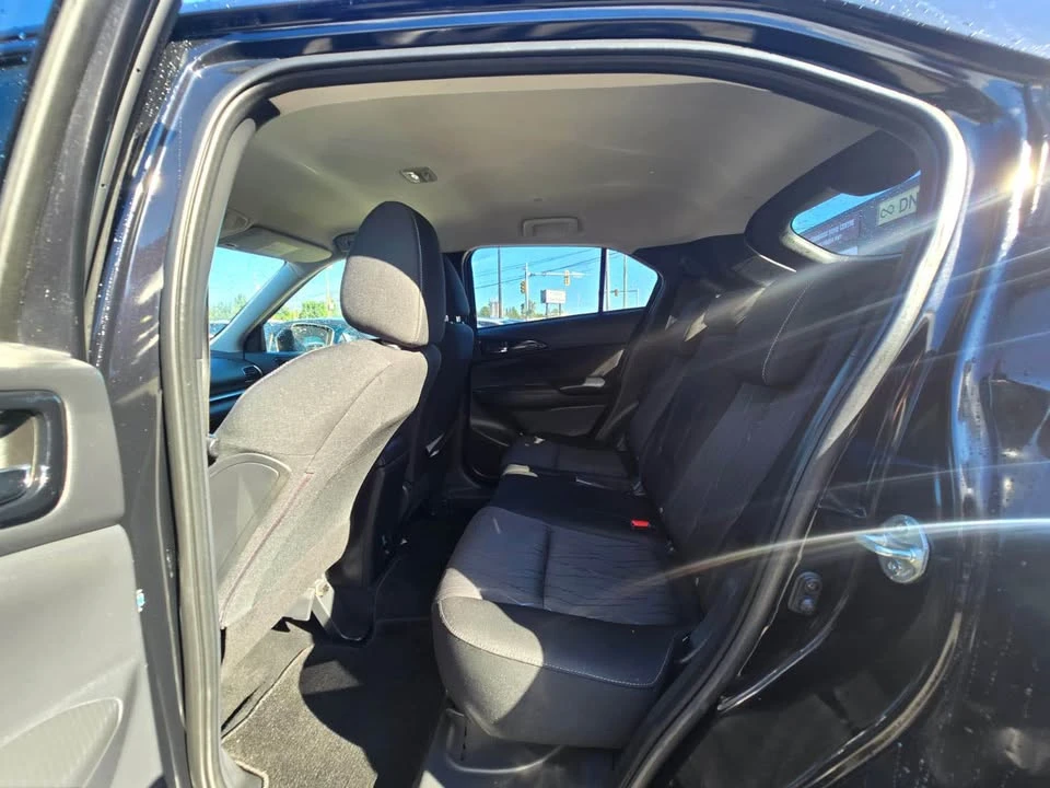 2020 Mitsubishi Eclipse Cross - Image 12 of 18