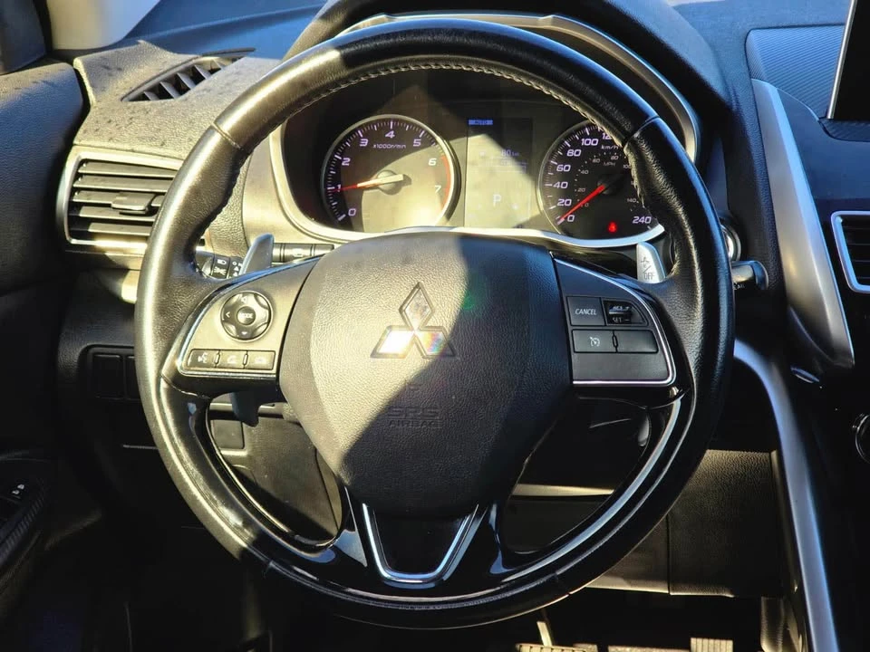 2020 Mitsubishi Eclipse Cross - Image 14 of 18