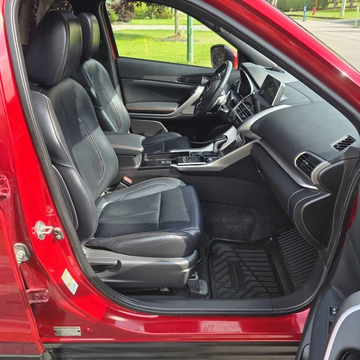2020 Mitsubishi Eclipse Cross - Image 8 of 11
