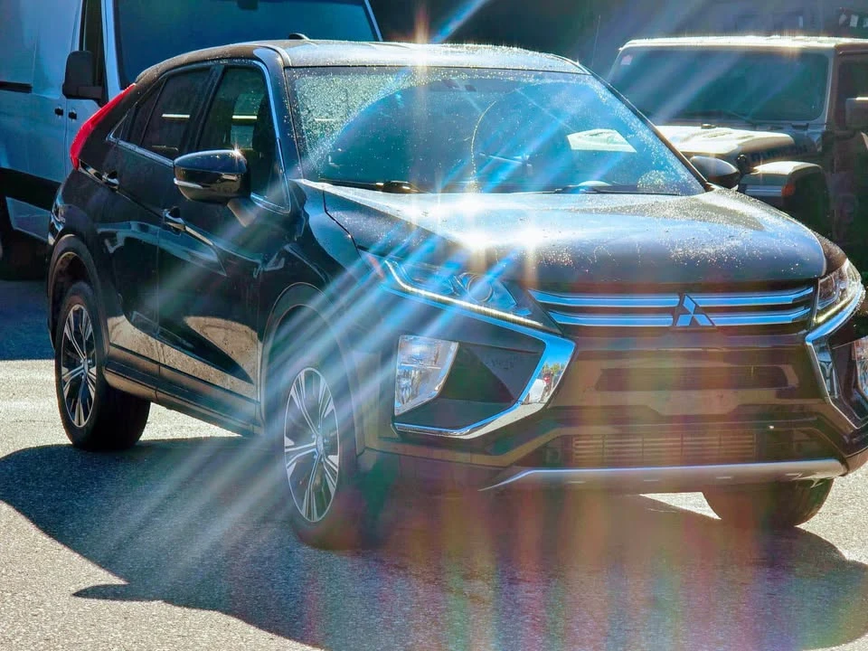 2020 Mitsubishi Eclipse Cross - Image 7 of 18