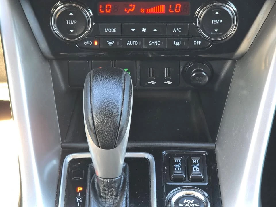 2020 Mitsubishi Eclipse Cross - Image 16 of 18