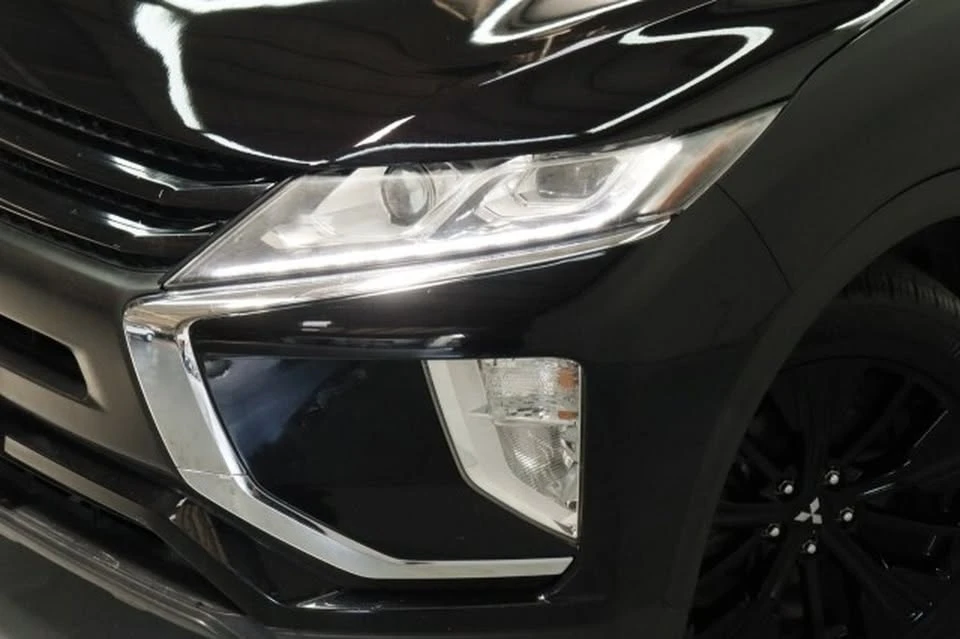 2020 Mitsubishi Eclipse Cross - Image 2 of 20