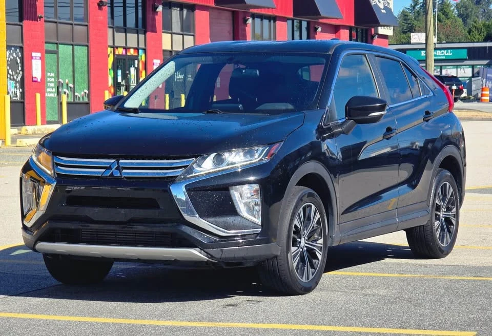2020 Mitsubishi Eclipse Cross - Image 9 of 17