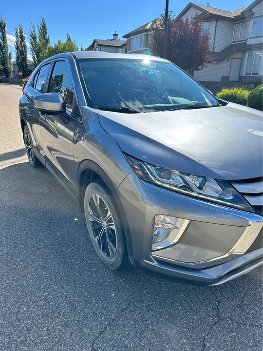 2020 Mitsubishi Eclipse Cross - Image 2 of 11