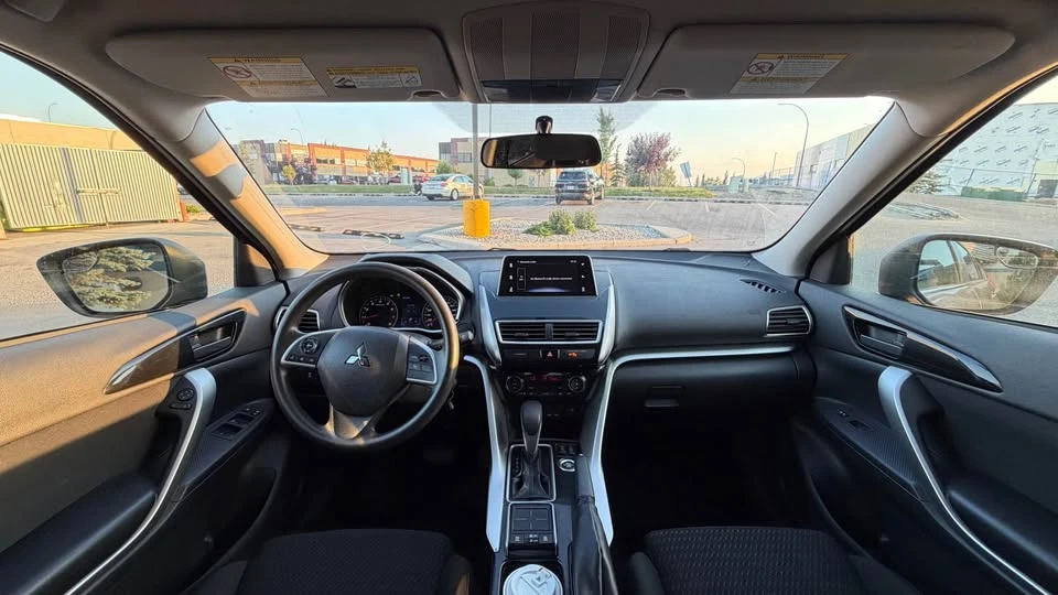 2020 Mitsubishi Eclipse Cross - Image 12 of 20