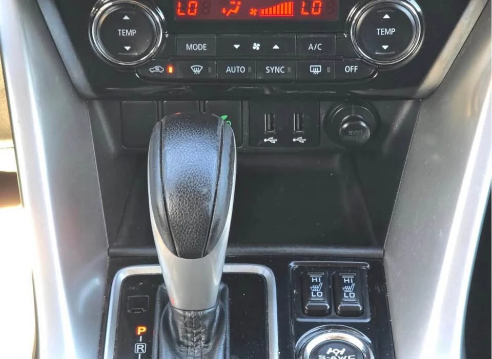 2020 Mitsubishi Eclipse Cross - Image 14 of 18