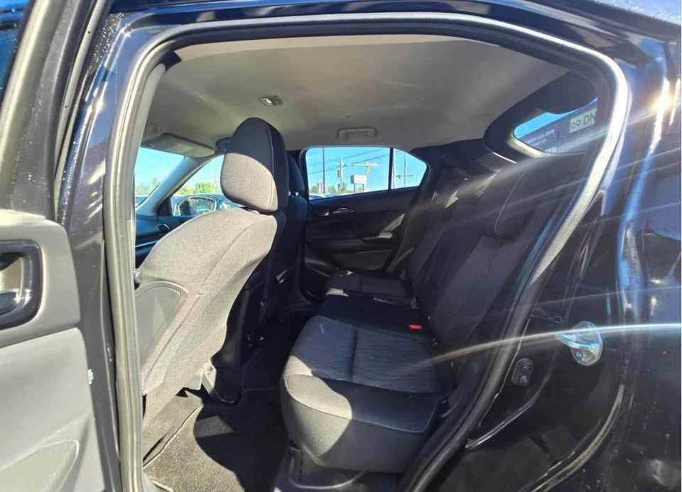 2020 Mitsubishi Eclipse Cross - Image 11 of 18