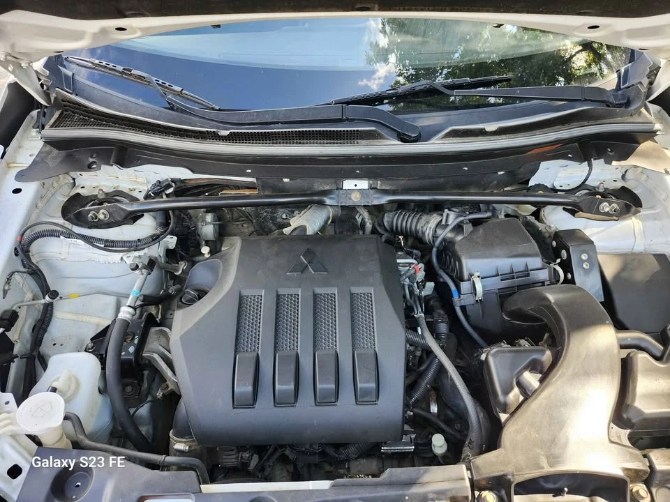 2020 Mitsubishi Eclipse Cross - Image 8 of 13