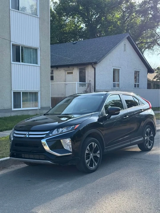 2020 Mitsubishi Eclipse Cross - Image 3 of 11