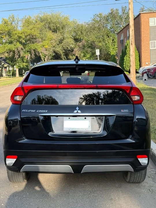 2020 Mitsubishi Eclipse Cross - Image 4 of 11
