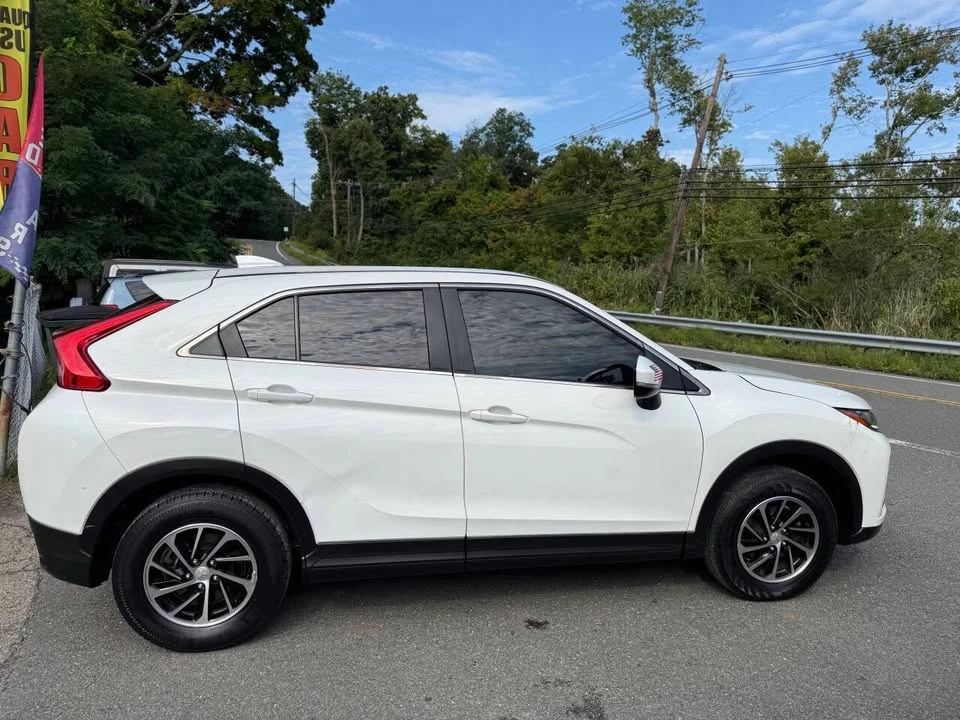 2020 Mitsubishi Eclipse Cross - Image 7 of 19