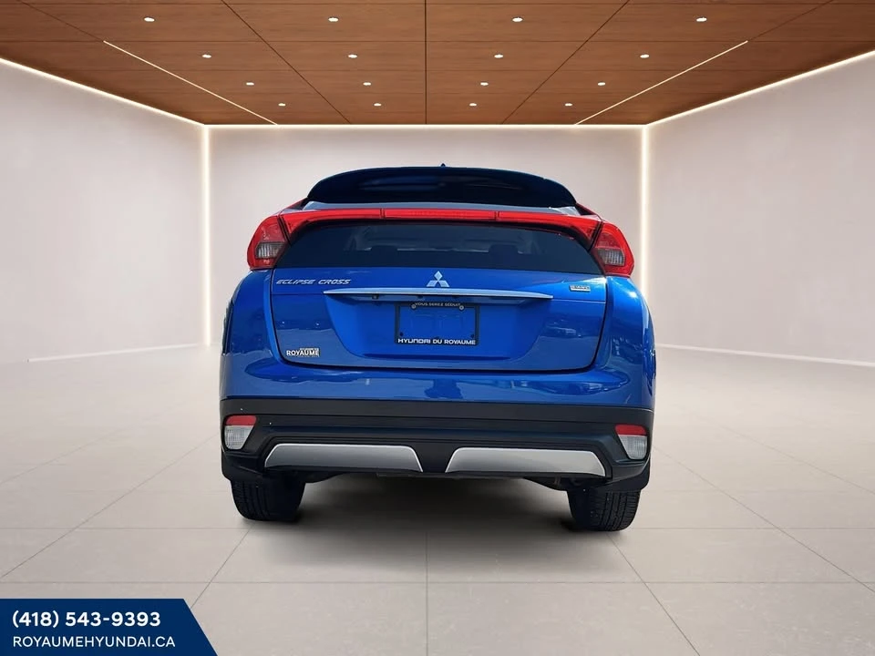 2020 Mitsubishi Eclipse Cross - Image 4 of 17