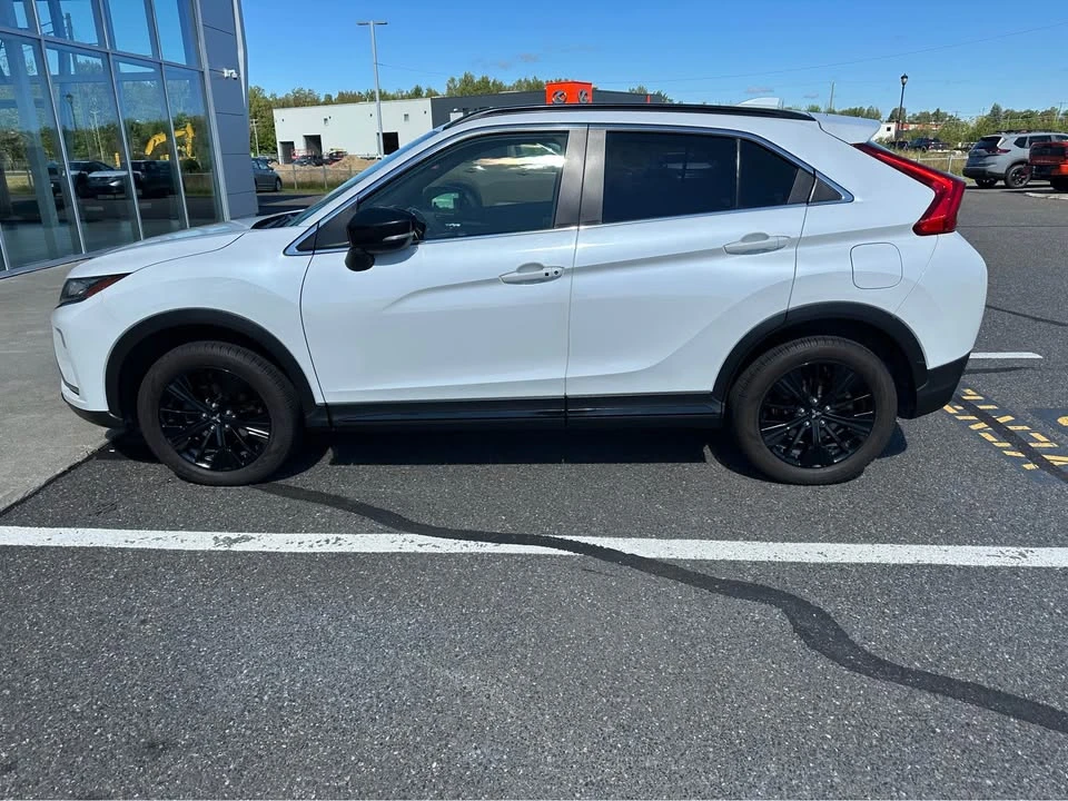 2020 Mitsubishi Eclipse Cross - Image 2 of 4