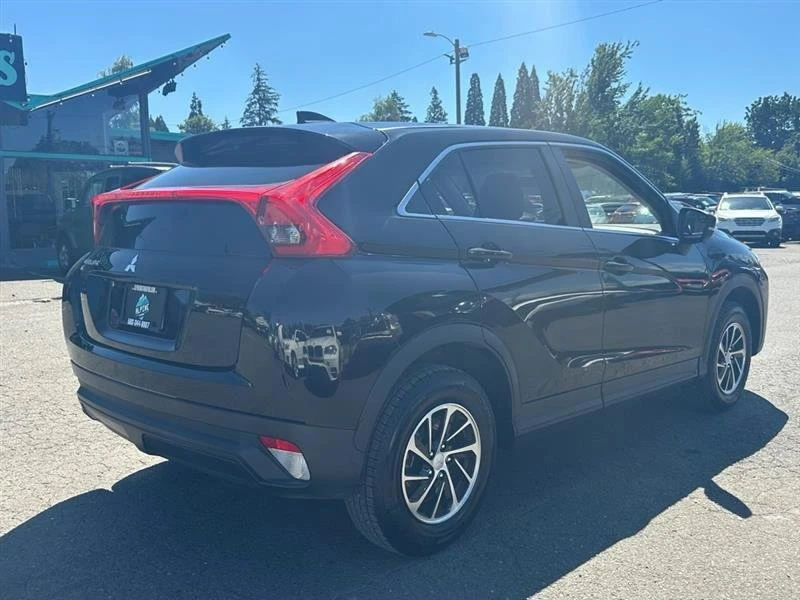 2020 Mitsubishi Eclipse Cross - Image 4 of 10