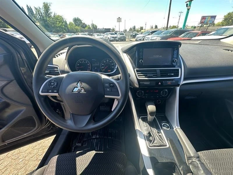 2020 Mitsubishi Eclipse Cross - Image 9 of 10