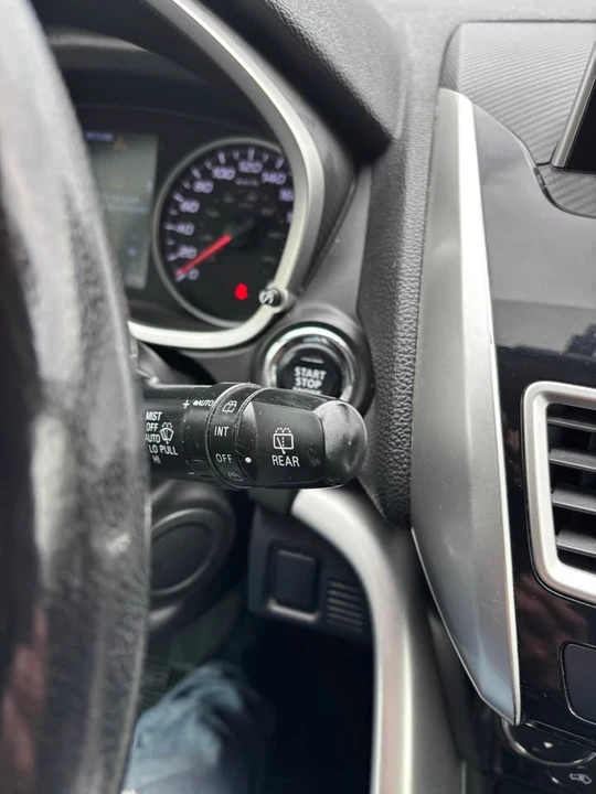 2020 Mitsubishi Eclipse Cross - Image 17 of 20
