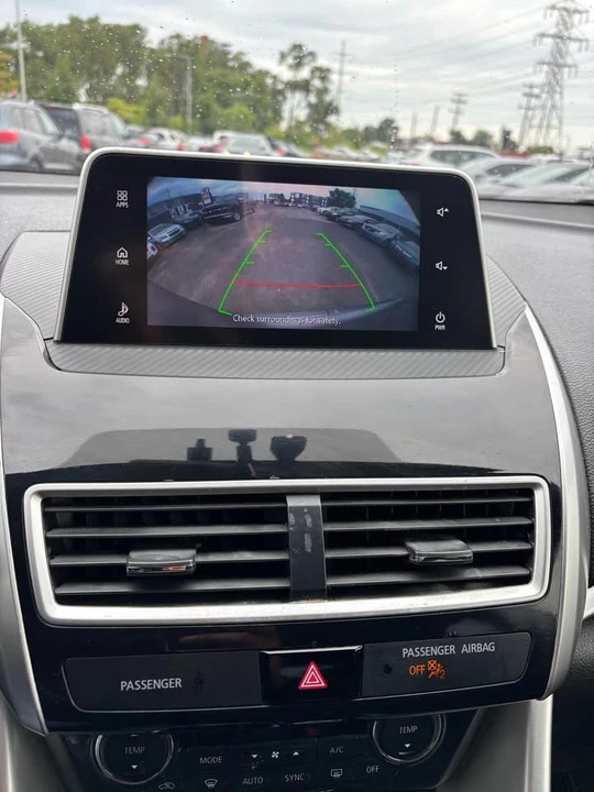 2020 Mitsubishi Eclipse Cross - Image 16 of 20