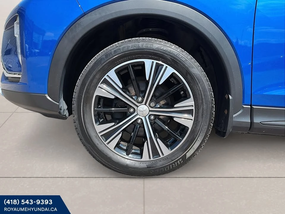 2020 Mitsubishi Eclipse Cross - Image 17 of 17
