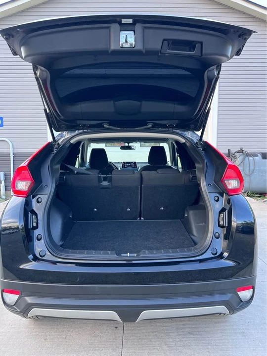 2020 Mitsubishi Eclipse Cross - Image 8 of 20