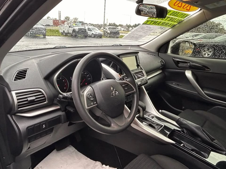 2020 Mitsubishi Eclipse Cross - Image 19 of 20
