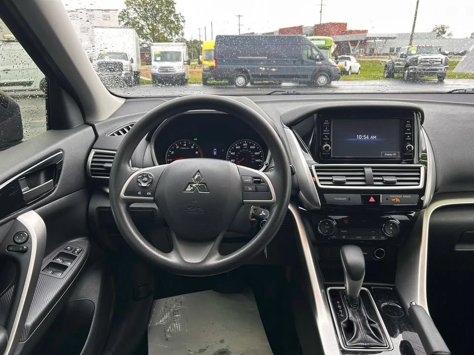 2020 Mitsubishi Eclipse Cross - Image 16 of 20