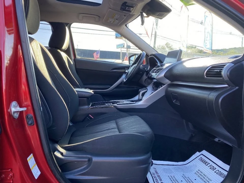 2020 Mitsubishi Eclipse Cross - Image 13 of 20