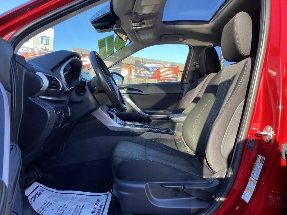 2020 Mitsubishi Eclipse Cross - Image 11 of 20