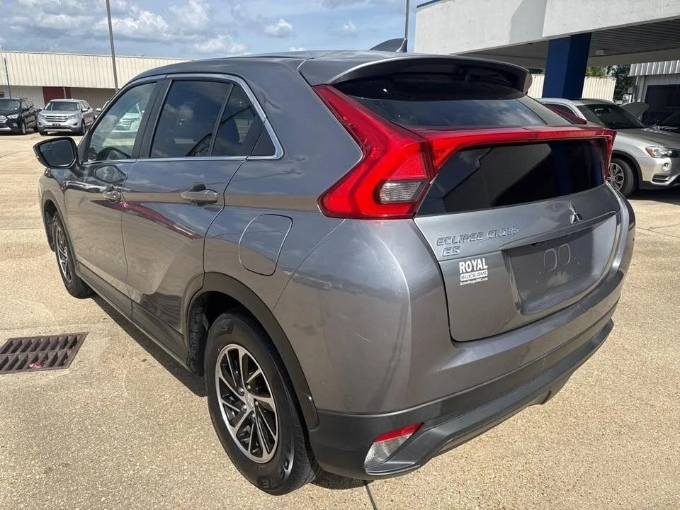2020 Mitsubishi Eclipse Cross - Image 8 of 20