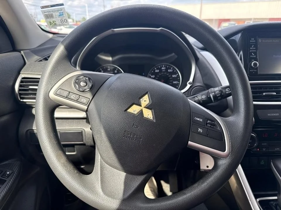 2020 Mitsubishi Eclipse Cross - Image 17 of 20