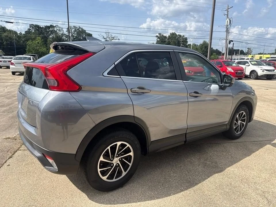2020 Mitsubishi Eclipse Cross - Image 6 of 20