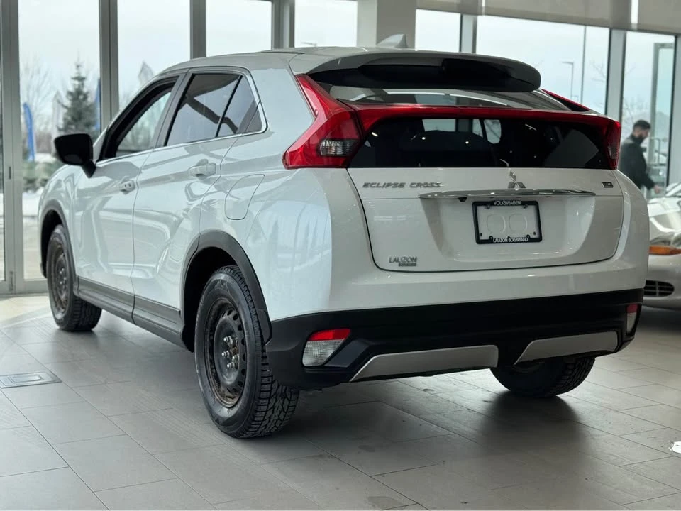 2020 Mitsubishi Eclipse Cross - Image 5 of 18