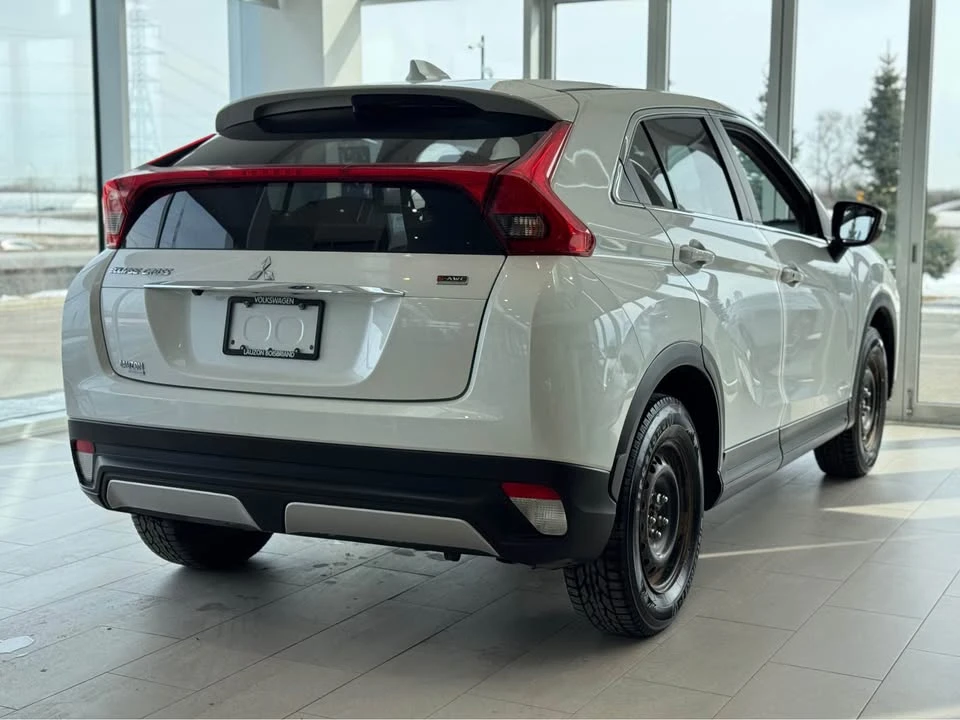 2020 Mitsubishi Eclipse Cross - Image 7 of 18