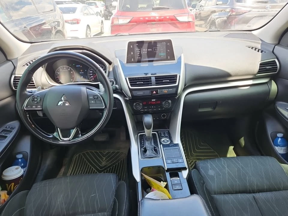 2020 Mitsubishi Eclipse Cross - Image 7 of 9