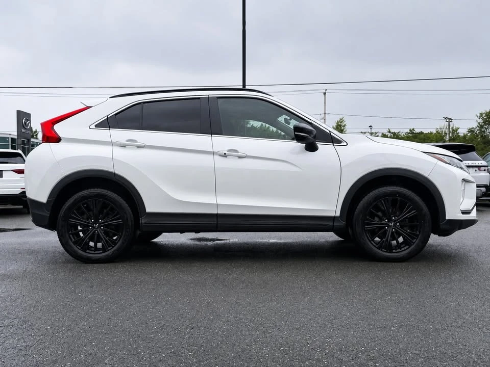 2020 Mitsubishi Eclipse Cross - Image 6 of 17