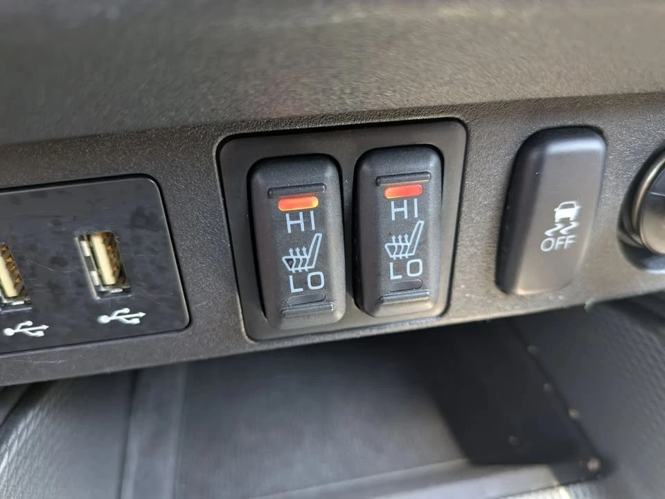 2020 Mitsubishi Eclipse Cross - Image 19 of 19