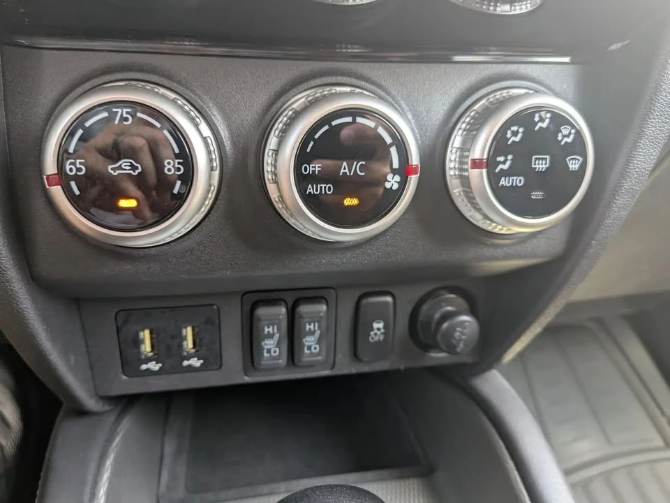 2020 Mitsubishi Eclipse Cross - Image 15 of 19