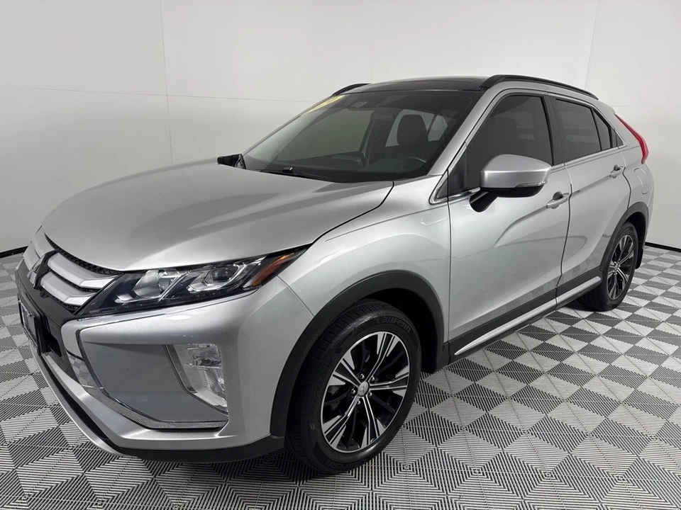 2020 Mitsubishi Eclipse Cross - Image 10 of 12