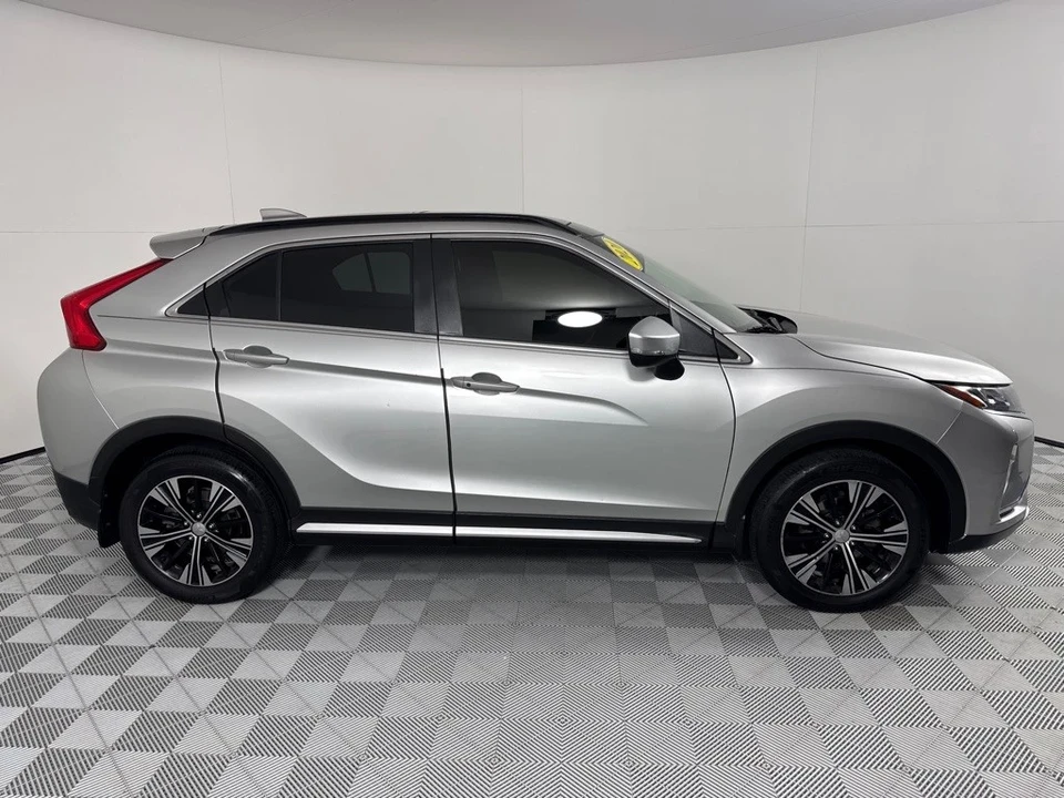 2020 Mitsubishi Eclipse Cross - Image 4 of 12