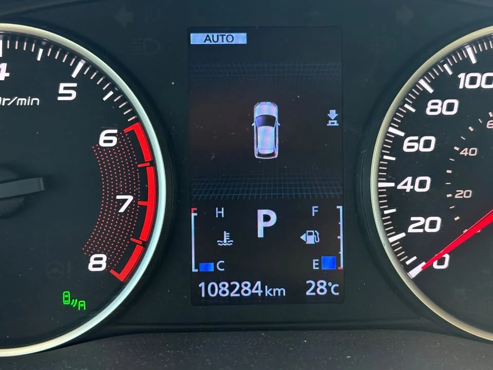 2020 Mitsubishi Eclipse Cross - Image 5 of 10