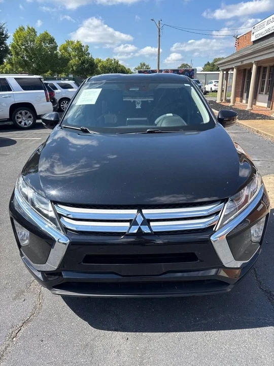 2020 Mitsubishi Eclipse Cross - Image 2 of 17