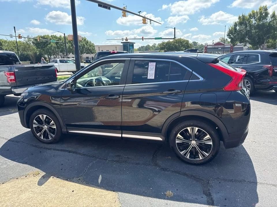 2020 Mitsubishi Eclipse Cross - Image 5 of 17